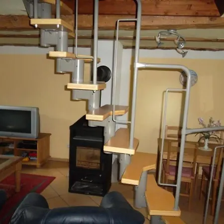 Freistehendes In Ruhiger Lage By Interhome 펜션 *