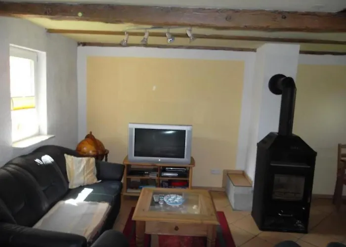 Freistehendes In Ruhiger Lage By Interhome 펜션 *